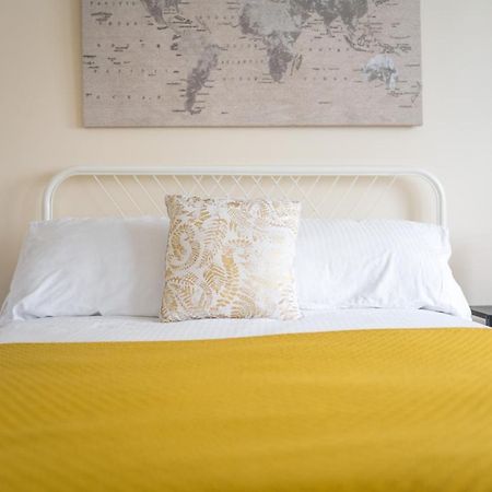 The Ella Fitzgerald - Modern 2 Bedroom Apartment, Super Close To City Centre Cardiff Luaran gambar