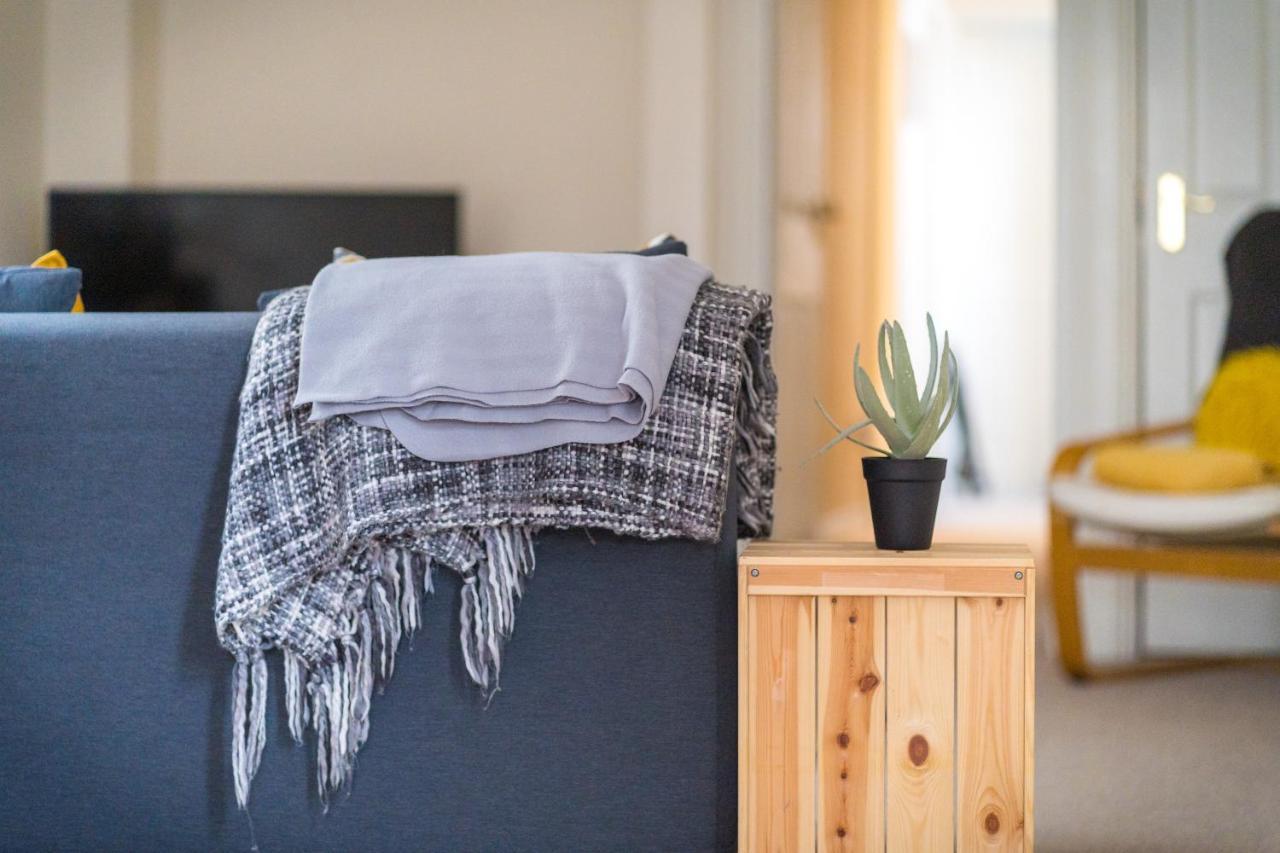The Ella Fitzgerald - Modern 2 Bedroom Apartment, Super Close To City Centre Cardiff Luaran gambar