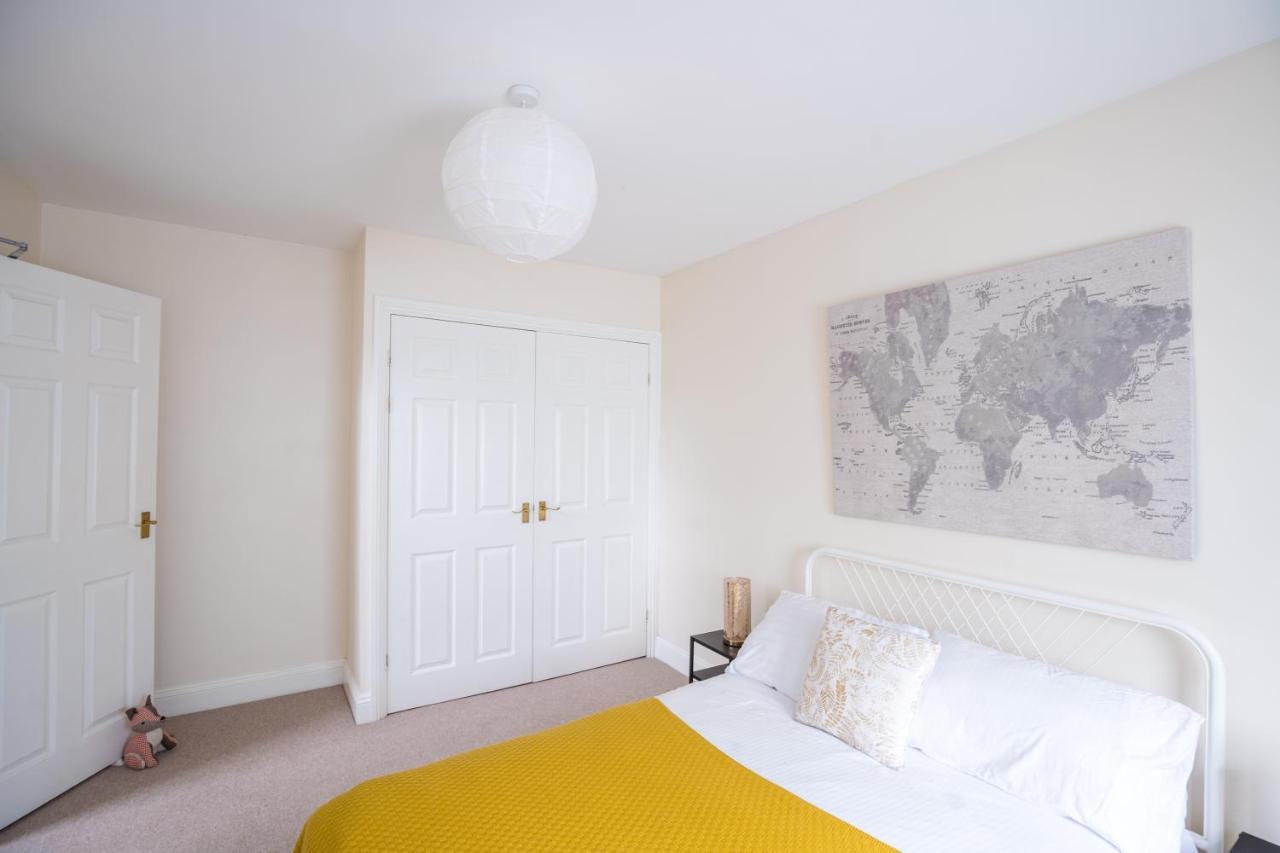 The Ella Fitzgerald - Modern 2 Bedroom Apartment, Super Close To City Centre Cardiff Luaran gambar
