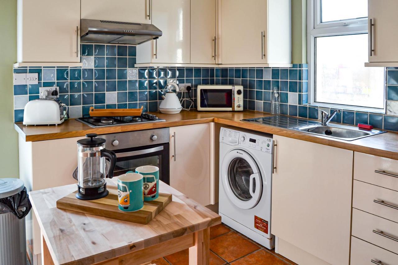 The Ella Fitzgerald - Modern 2 Bedroom Apartment, Super Close To City Centre Cardiff Luaran gambar